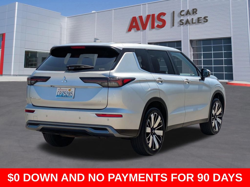 Thumbnail: 2025 Mitsubishi Outlander - 6