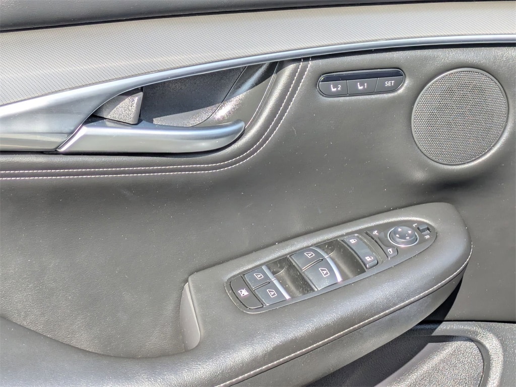 Thumbnail: 2024 INFINITI QX55 - 13