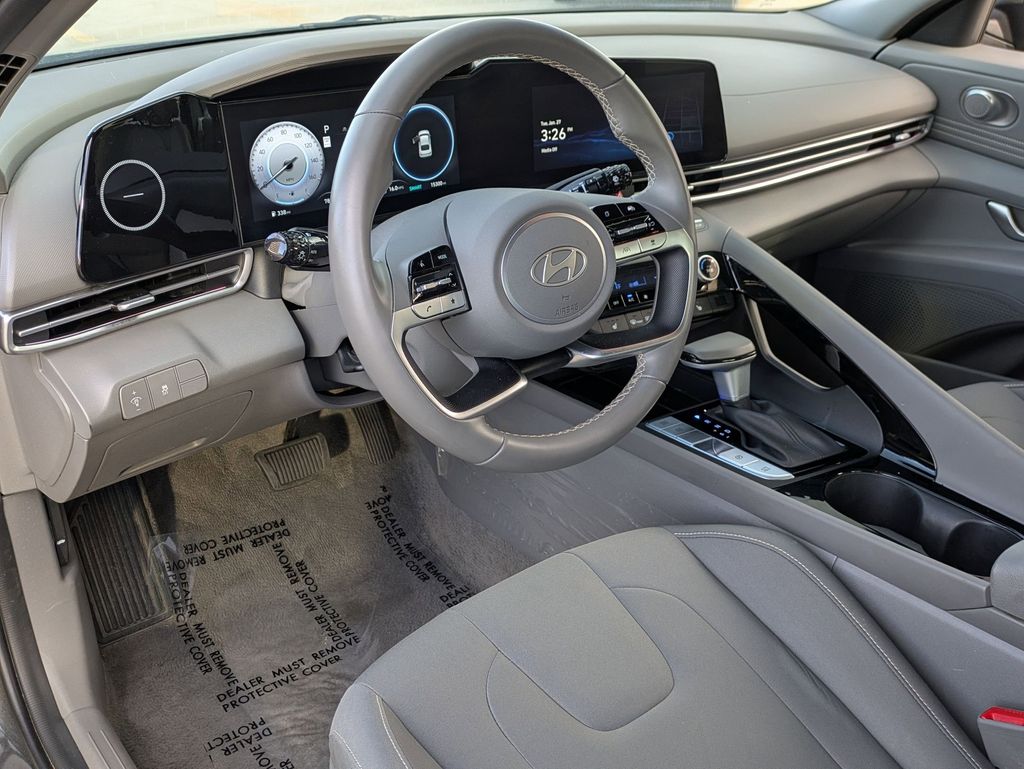 Thumbnail: 2025 Hyundai Elantra - 14