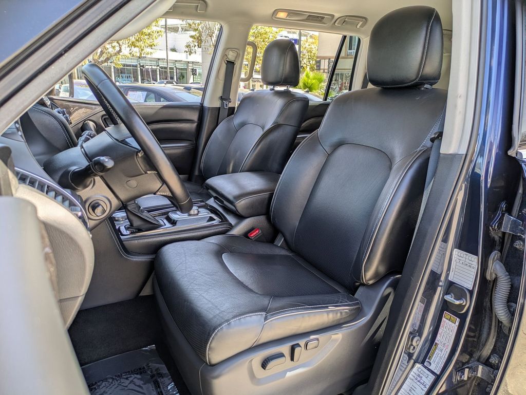 Thumbnail: 2024 INFINITI QX80 - 23