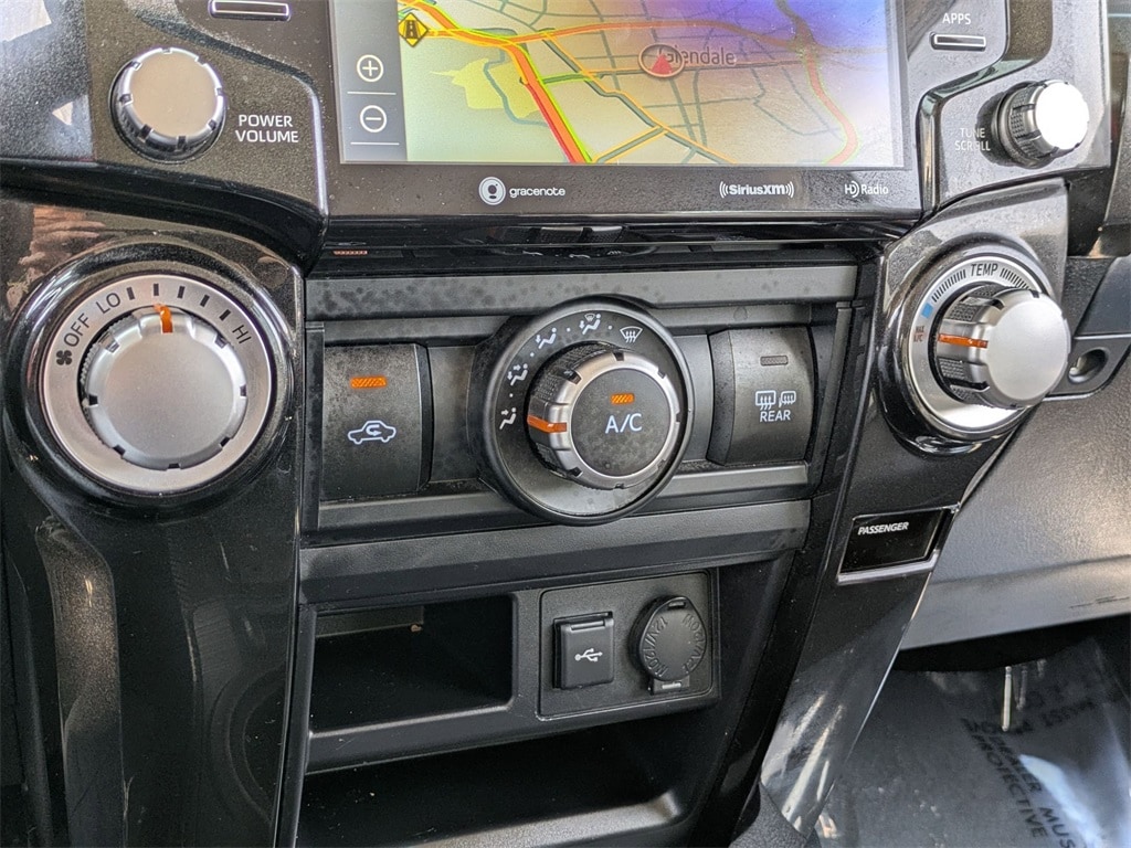 Thumbnail: 2024 Toyota 4Runner - 14