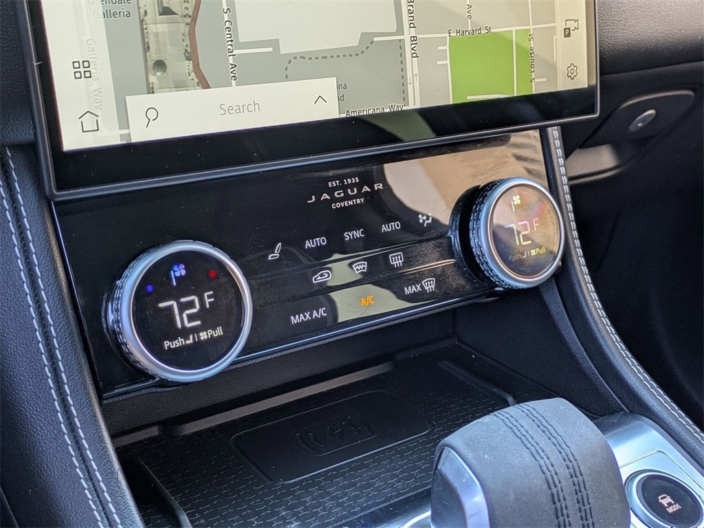 Thumbnail: 2024 Jaguar F-Pace - 17