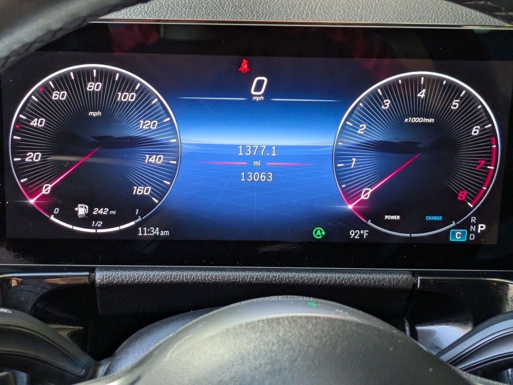 Thumbnail: 2025 Mercedes-Benz GLA - 22