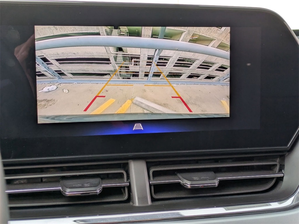 Thumbnail: 2025 Chevrolet Trax - 16