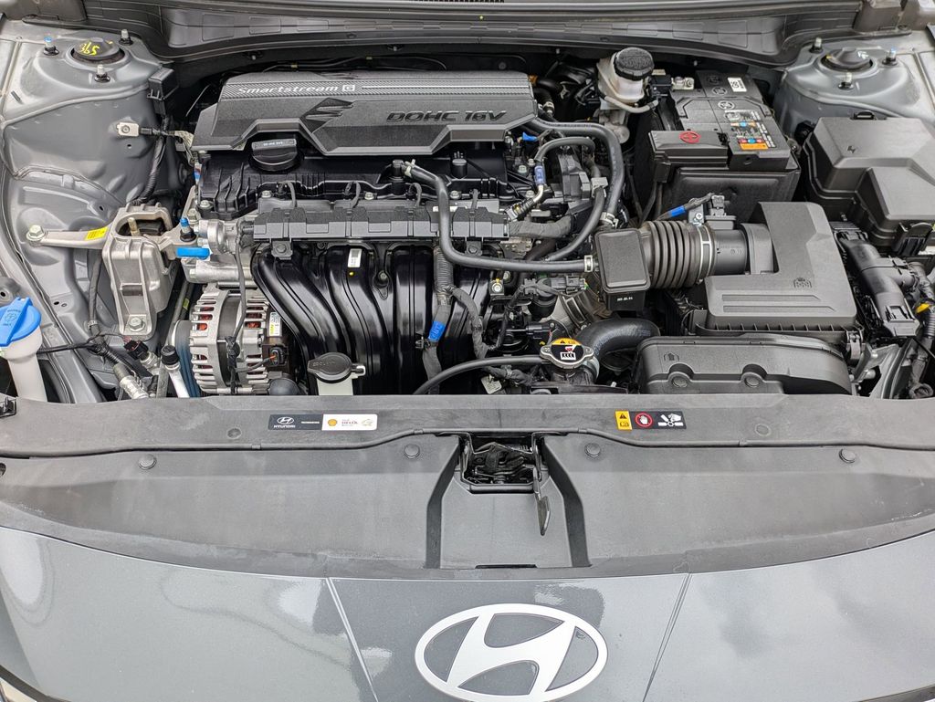 Thumbnail: 2025 Hyundai Elantra - 30