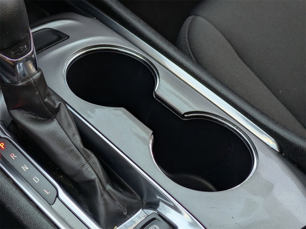 Thumbnail: 2023 Chevrolet Malibu - 19