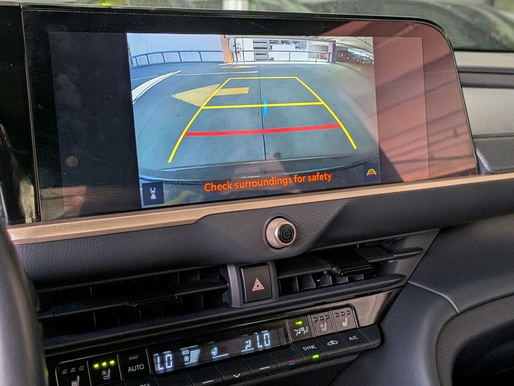 Thumbnail: 2024 Toyota Crown - 16