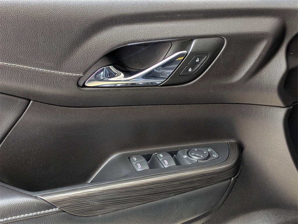 Thumbnail: 2023 GMC Acadia - 13