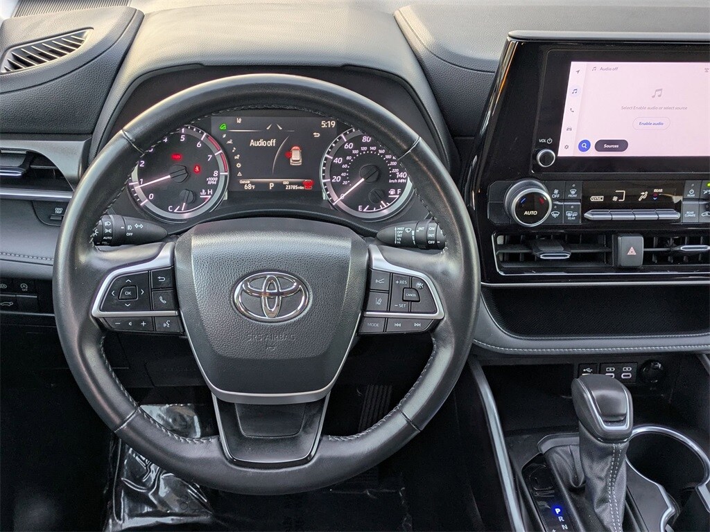 Thumbnail: 2024 Toyota Highlander - 21