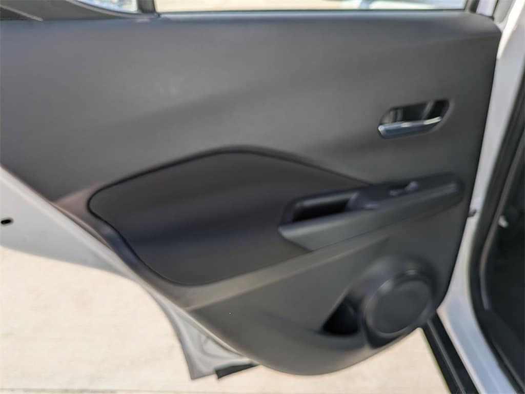 Thumbnail: 2024 Nissan Kicks - 25