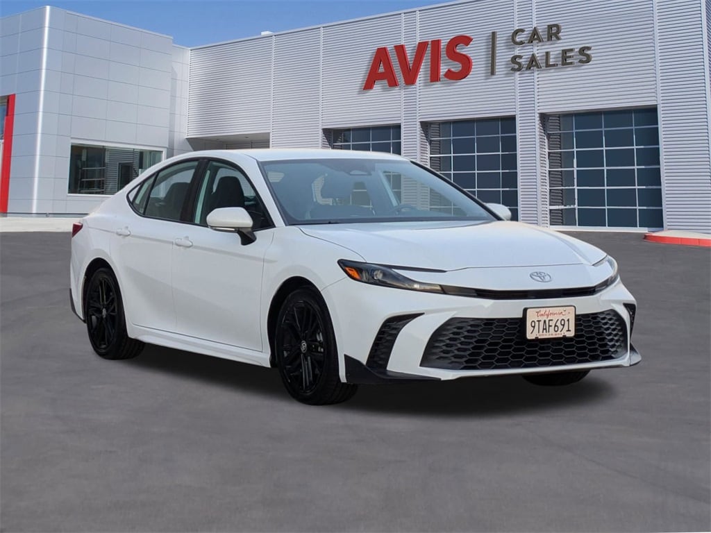 Thumbnail: 2025 Toyota Camry - 3