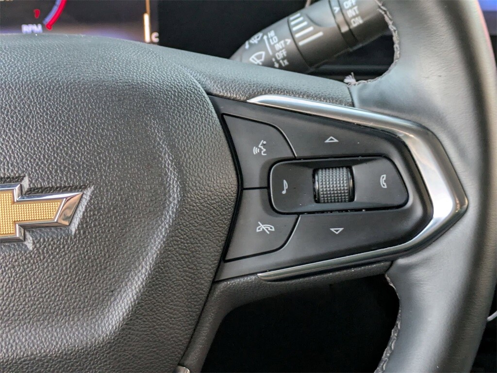 Thumbnail: 2025 Chevrolet Trax - 21