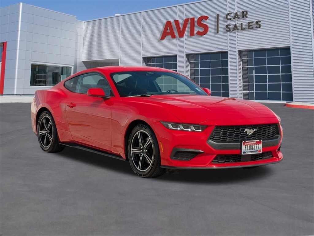 2024 Ford Mustang EcoBoost photo 3