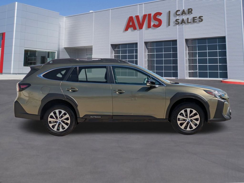 Thumbnail: 2025 Subaru Outback - 5