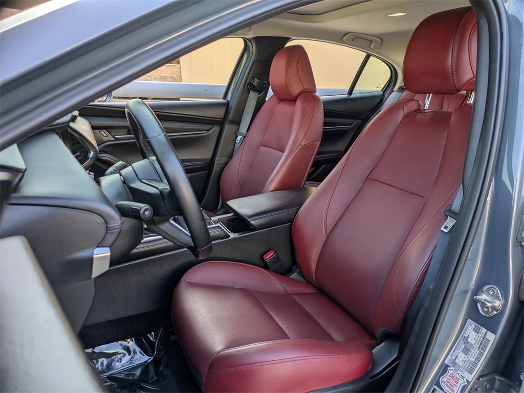 Thumbnail: 2025 Mazda Mazda3 - 23