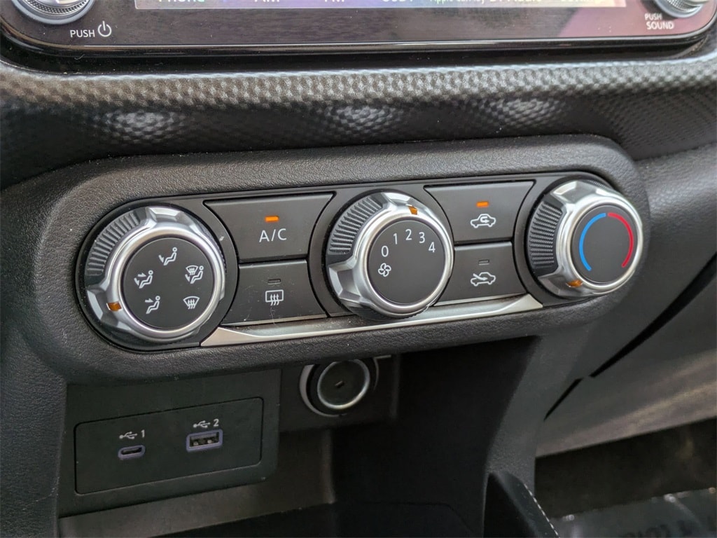 Thumbnail: 2024 Nissan Kicks - 17