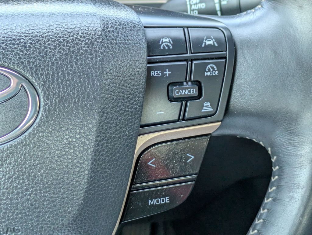 Thumbnail: 2024 Toyota Crown - 21