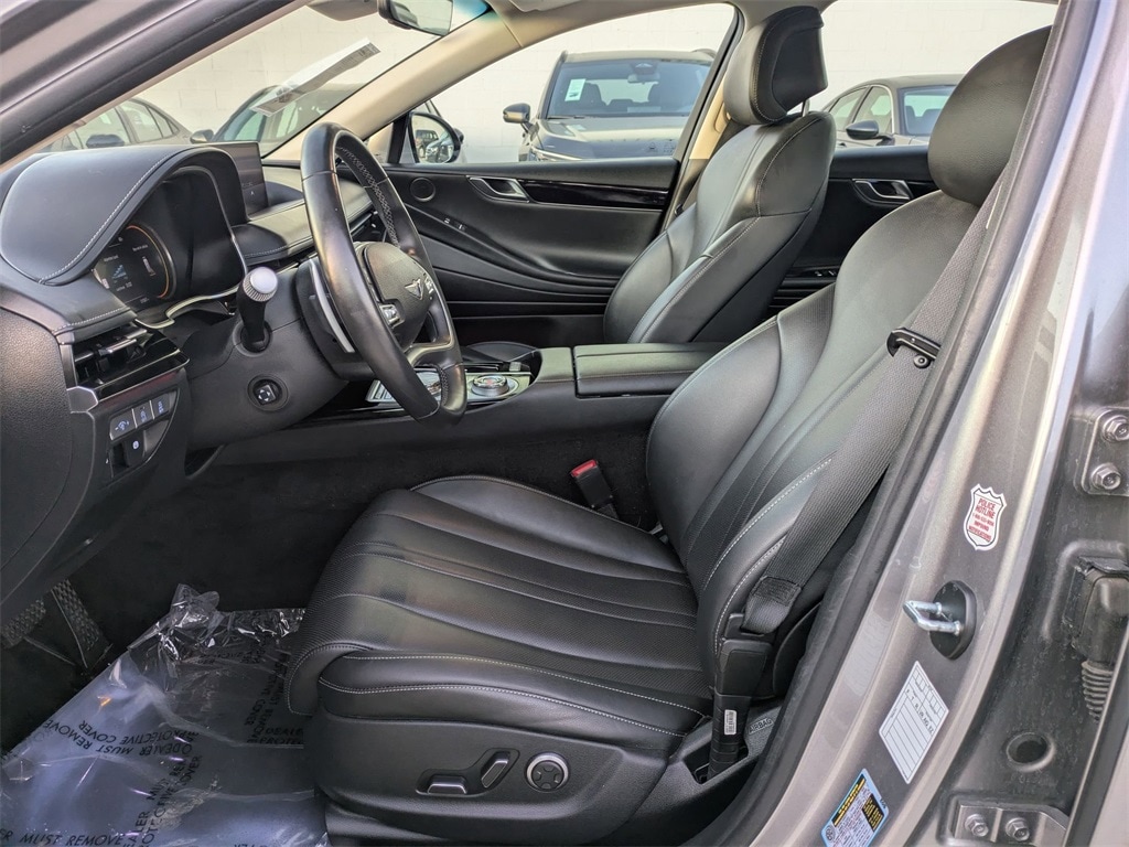 Thumbnail: 2023 Genesis G80 - 25