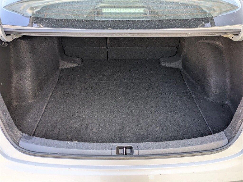 Thumbnail: 2025 Toyota Corolla - 26