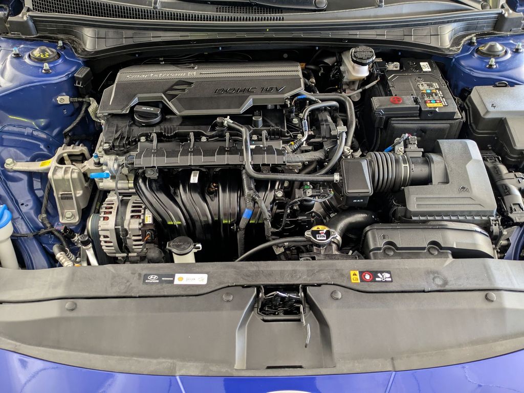 Thumbnail: 2025 Hyundai Elantra - 31