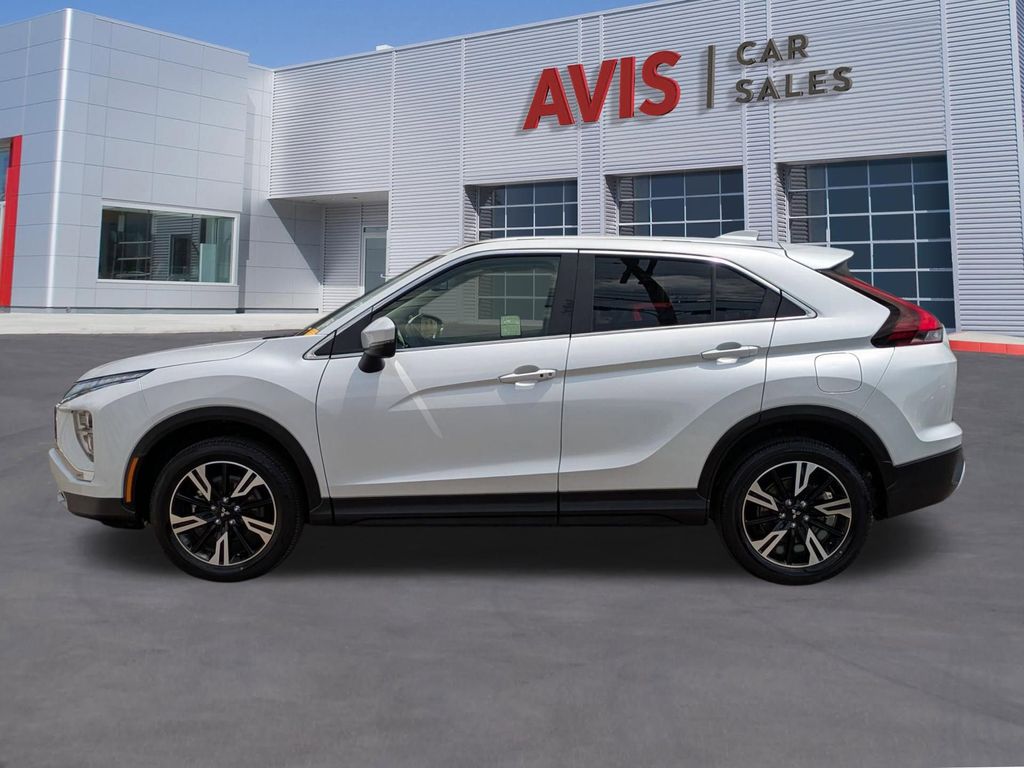 Thumbnail: 2025 Mitsubishi Eclipse Cross - 10
