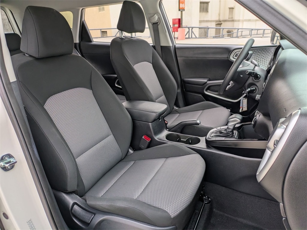 Thumbnail: 2024 Kia Soul - 27