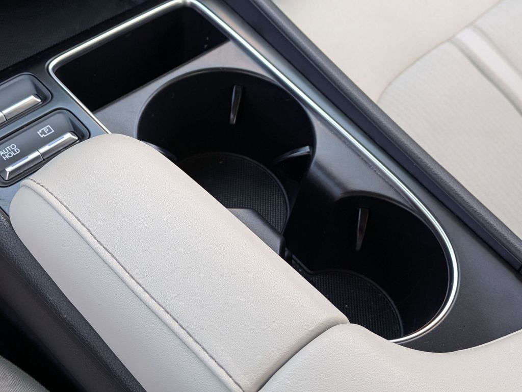 Thumbnail: 2025 Hyundai Sonata - 19