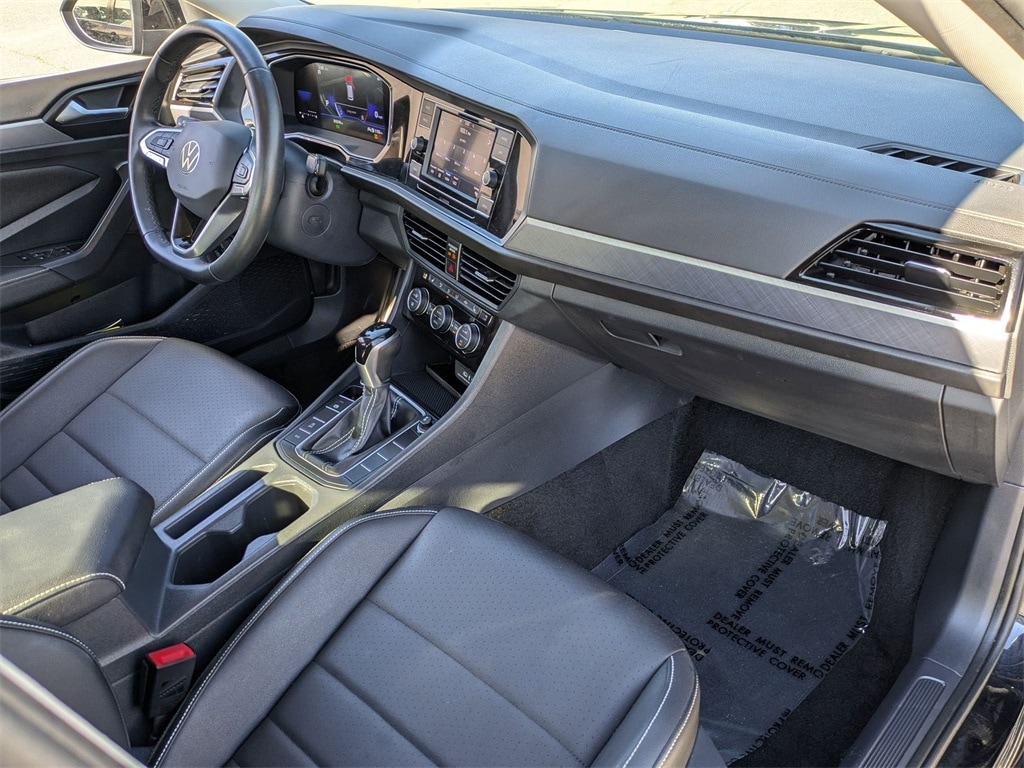 Thumbnail: 2024 Volkswagen Jetta - 29