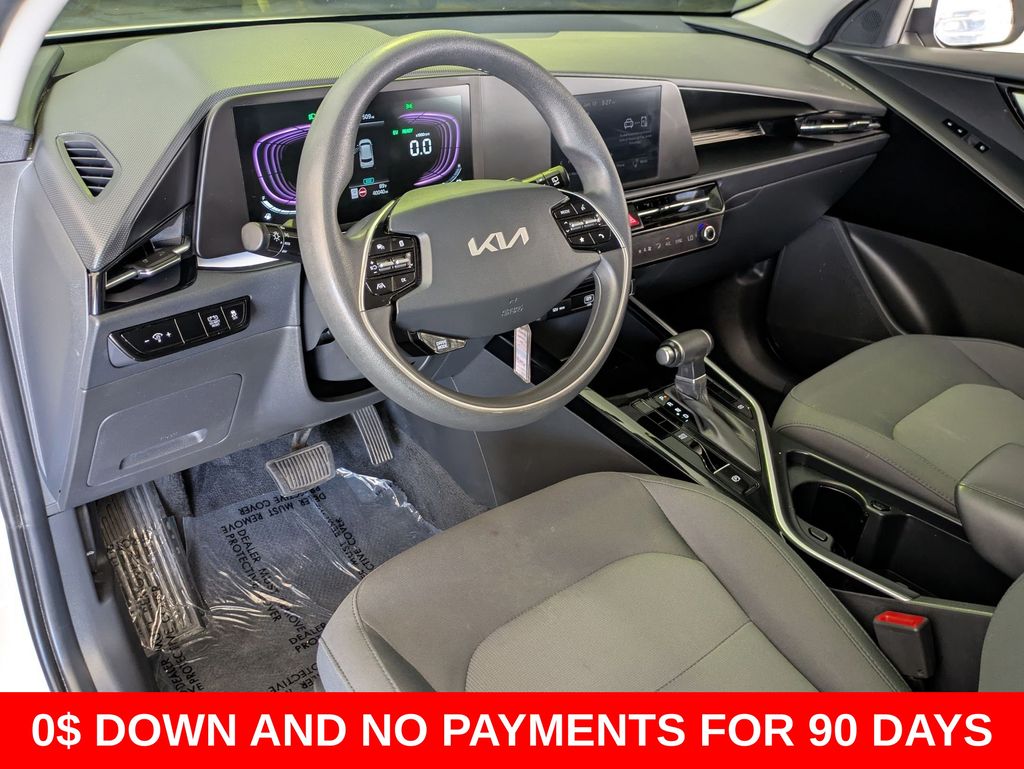 Thumbnail: 2025 Kia Niro - 14