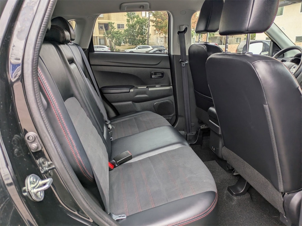 Thumbnail: 2025 Mitsubishi Outlander Sport - 31