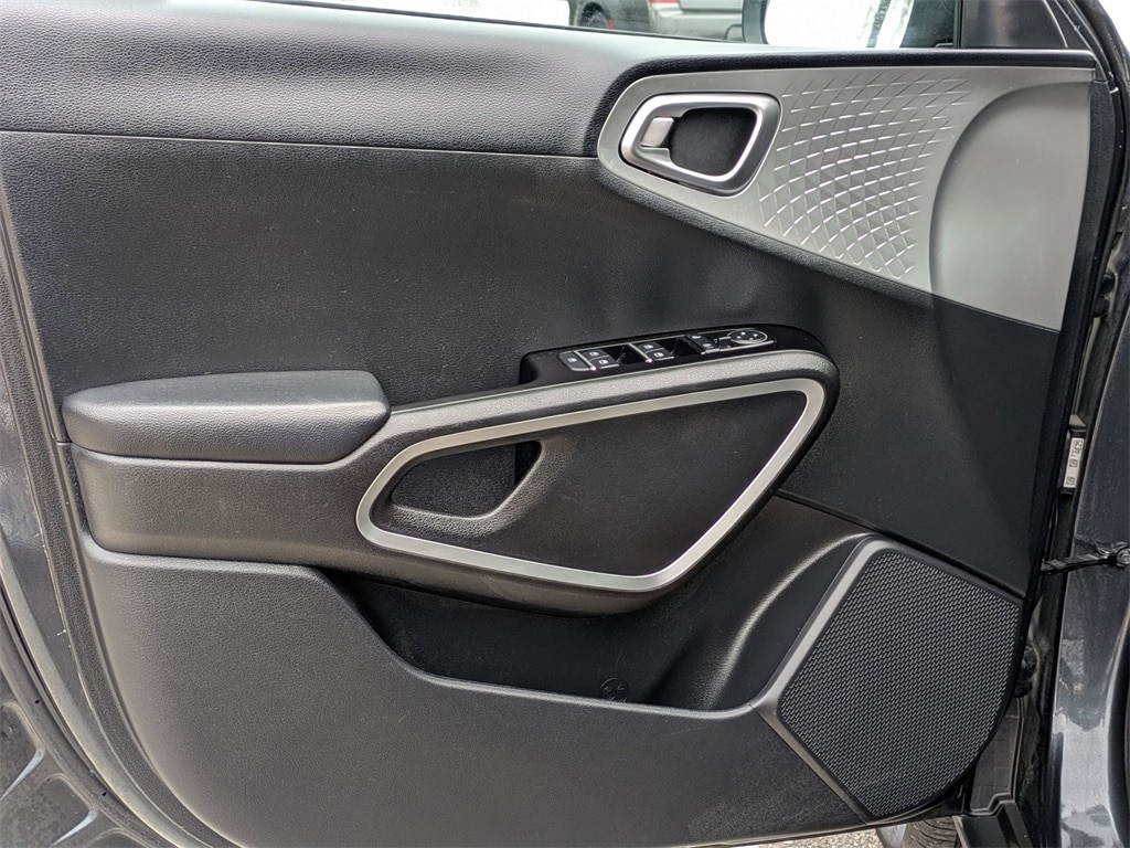 Thumbnail: 2024 Kia Soul - 11