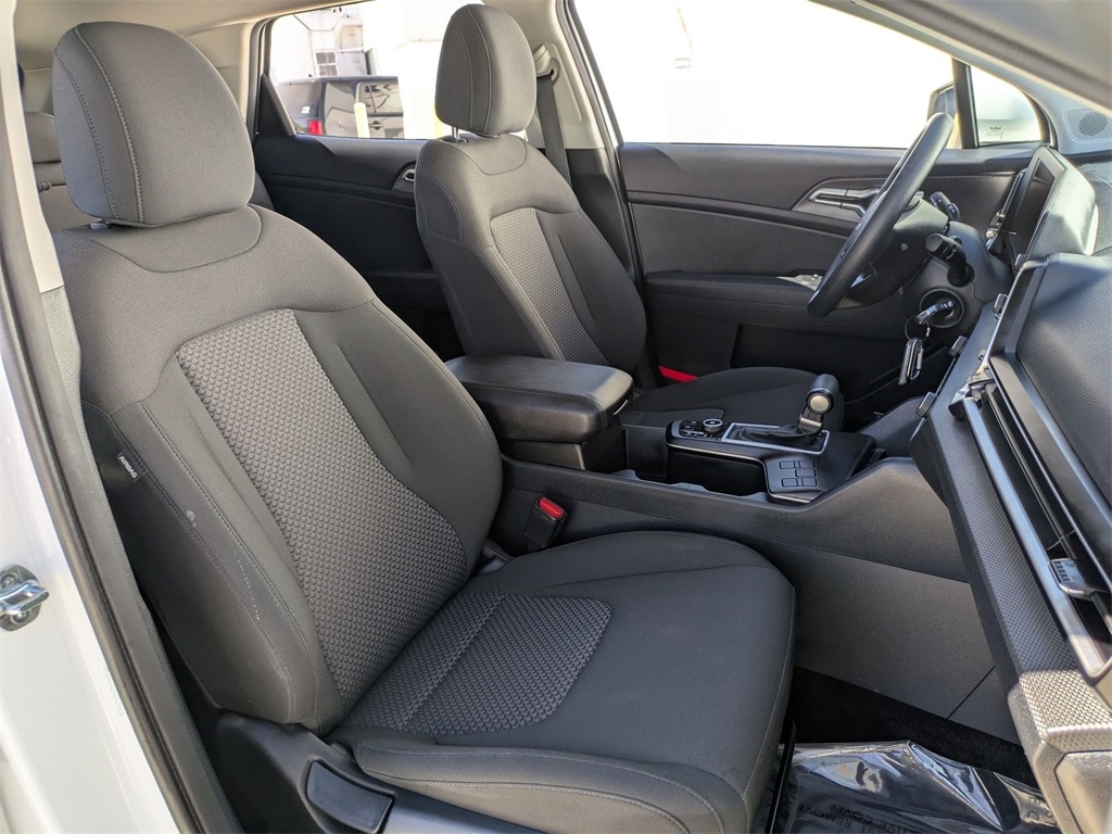 Thumbnail: 2024 Kia Sportage - 28