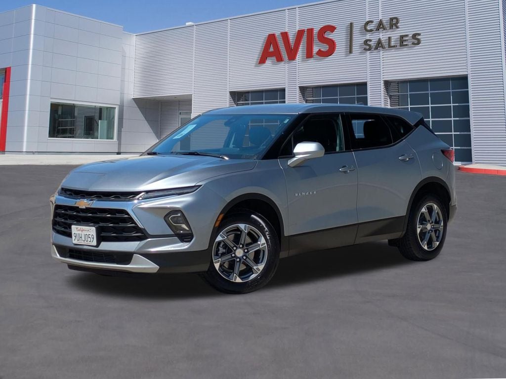 Thumbnail: 2025 Chevrolet Blazer - 1