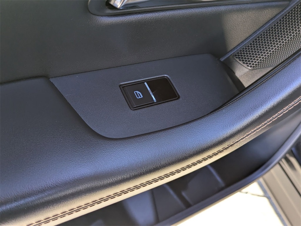 Thumbnail: 2025 Mazda CX-70 - 28