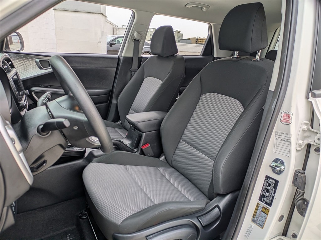 Thumbnail: 2024 Kia Soul - 22