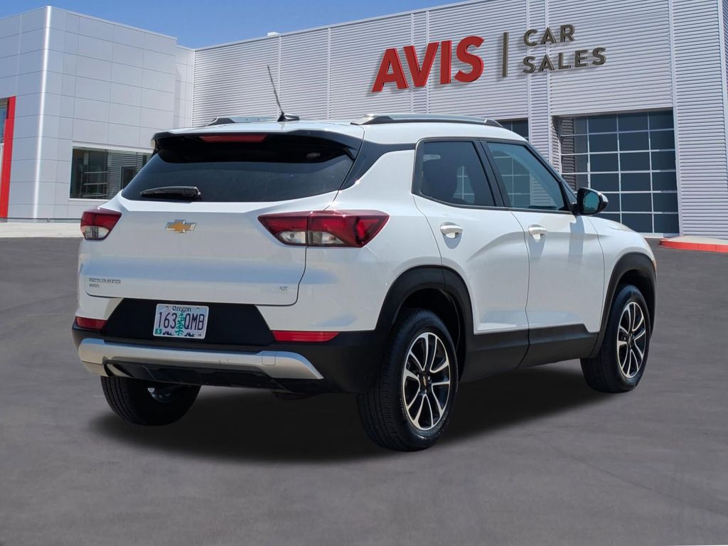 Thumbnail: 2025 Chevrolet TrailBlazer - 6