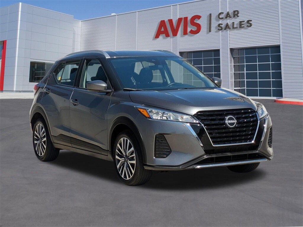 2024 Nissan Kicks SV photo 2
