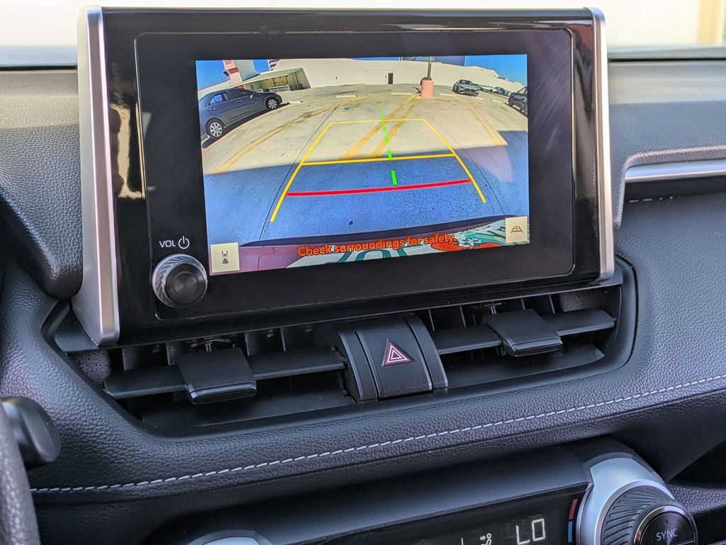 Thumbnail: 2025 Toyota RAV4 - 16