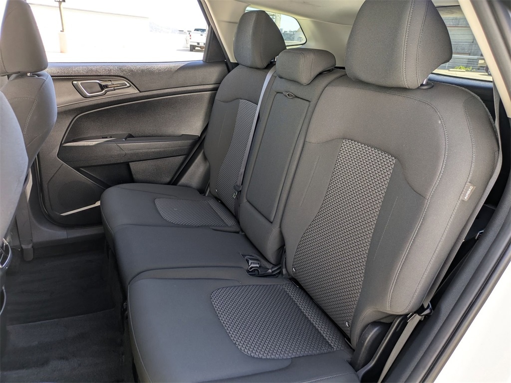 Thumbnail: 2024 Kia Sportage - 24