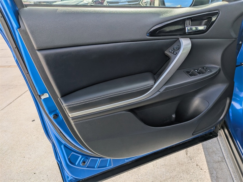 Thumbnail: 2025 Mitsubishi Eclipse Cross - 11