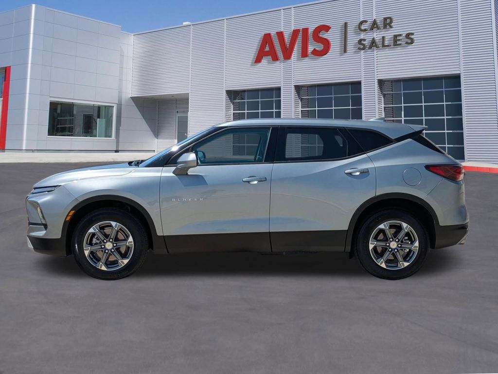 Thumbnail: 2025 Chevrolet Blazer - 10