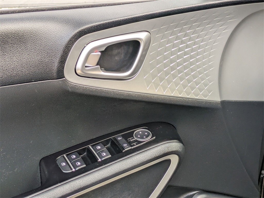 Thumbnail: 2024 Kia Soul - 13