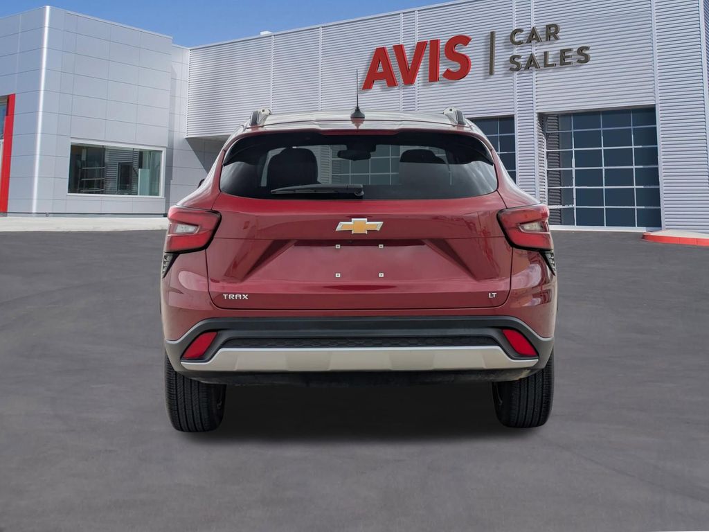 Thumbnail: 2025 Chevrolet Trax - 7