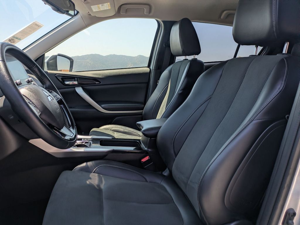 Thumbnail: 2025 Mitsubishi Eclipse Cross - 21