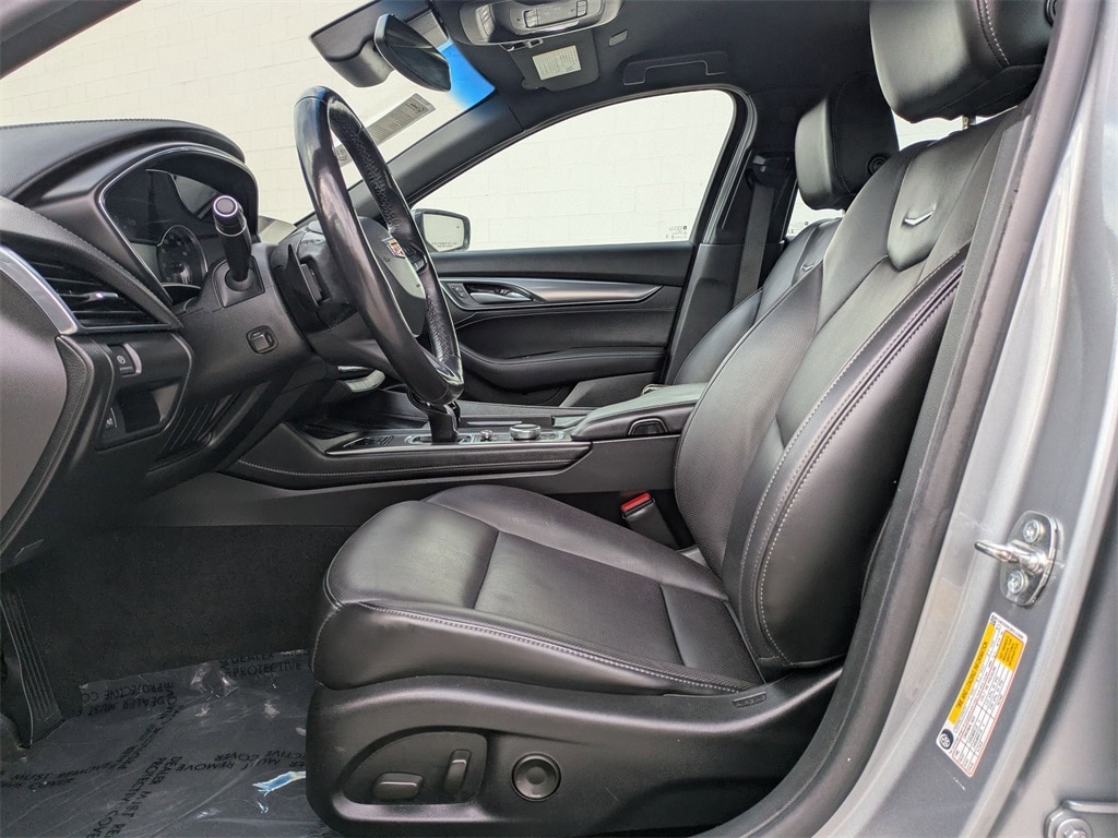 Thumbnail: 2023 Cadillac CT5 - 25