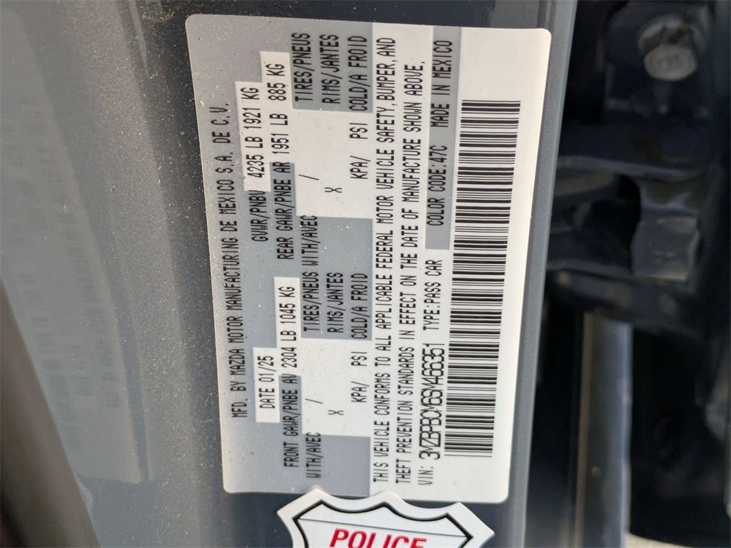 Thumbnail: 2025 Mazda Mazda3 - 32