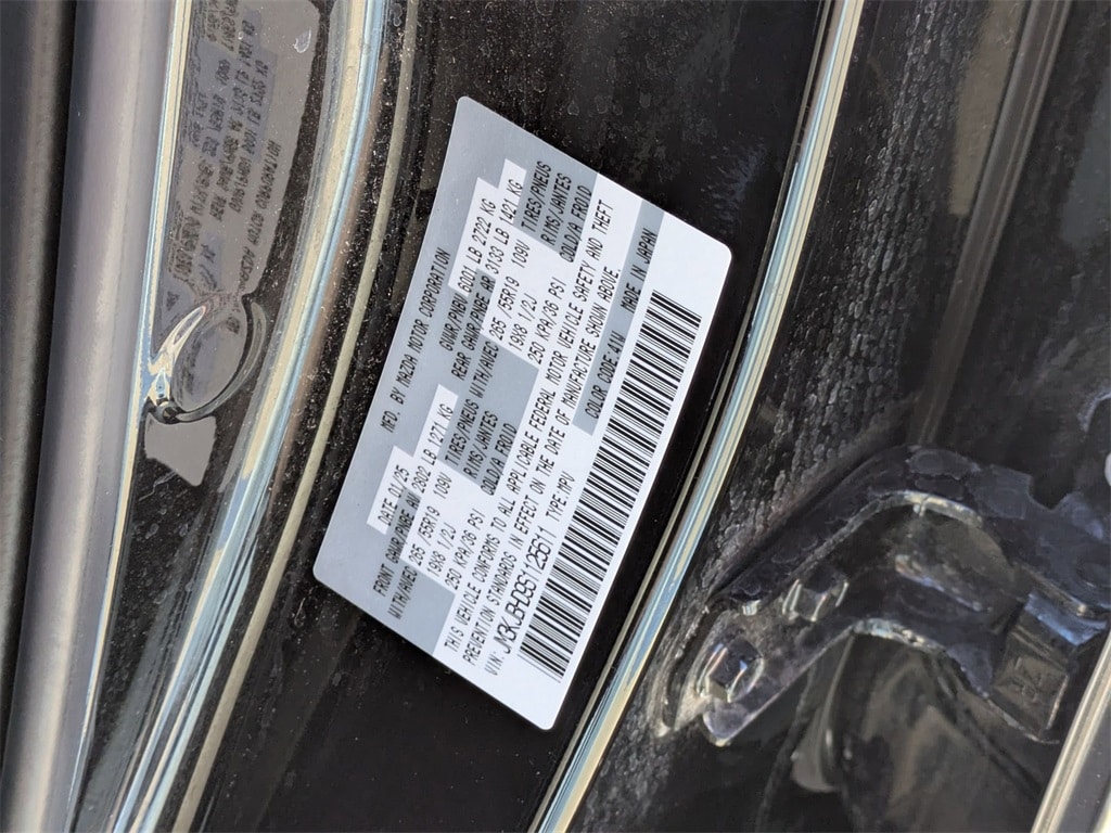 Thumbnail: 2025 Mazda CX-70 - 37