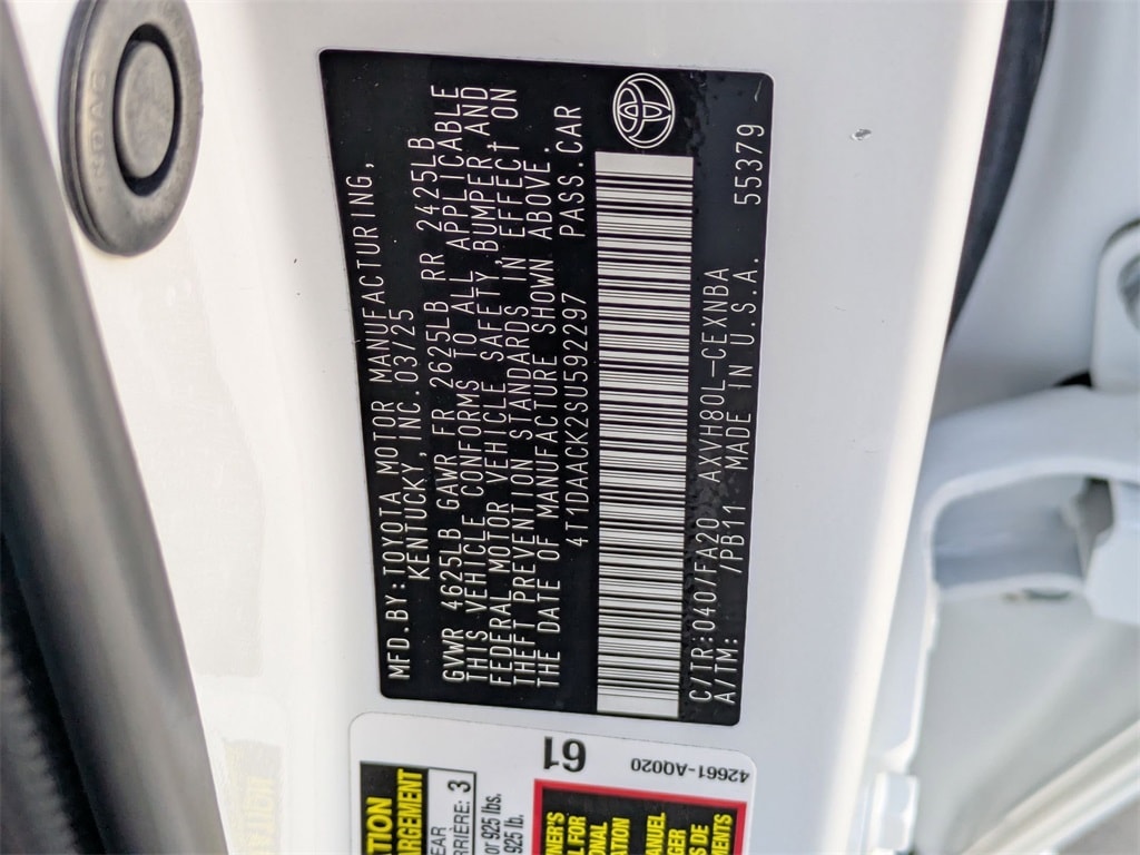 Thumbnail: 2025 Toyota Camry - 32