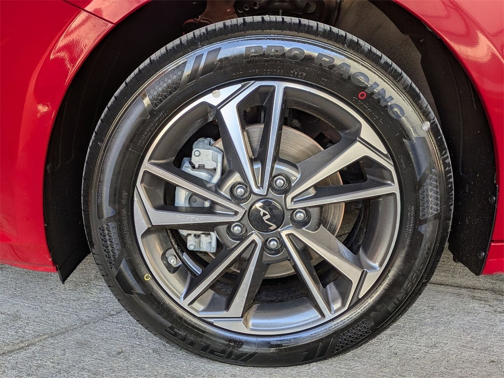 Thumbnail: 2024 Kia Forte - 31