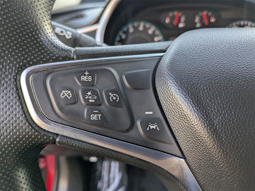 Thumbnail: 2024 Chevrolet Malibu - 21